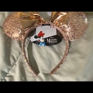 Rose Gold Minnie Mouse Ears